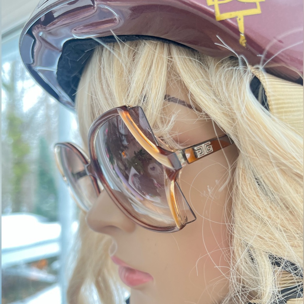 Givenchy Oversized Tortoiseshell Brown Gradient Sunglasses